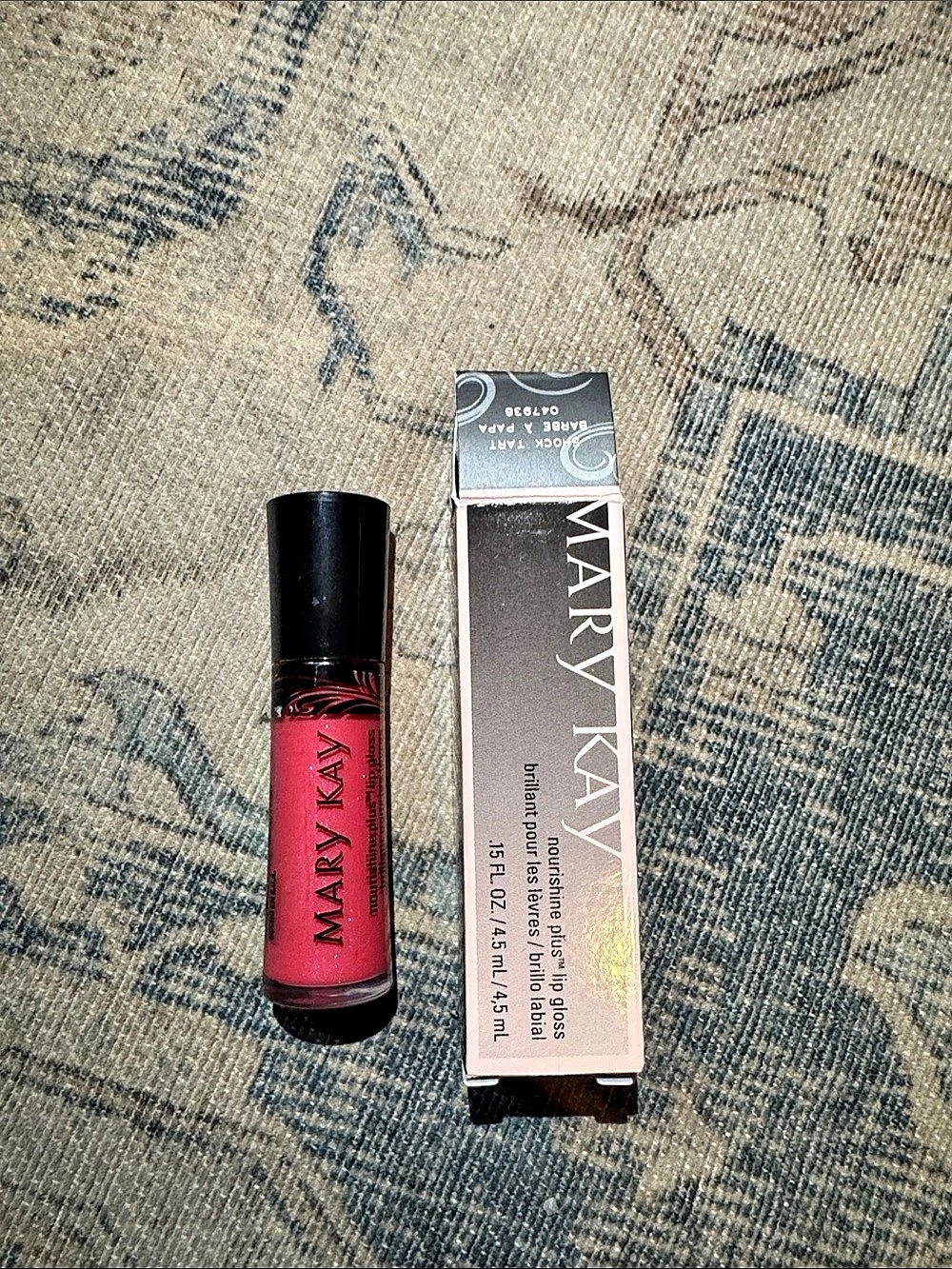 Mary Kay NouriShine Plus Lip Gloss - Shock Tart Pink
